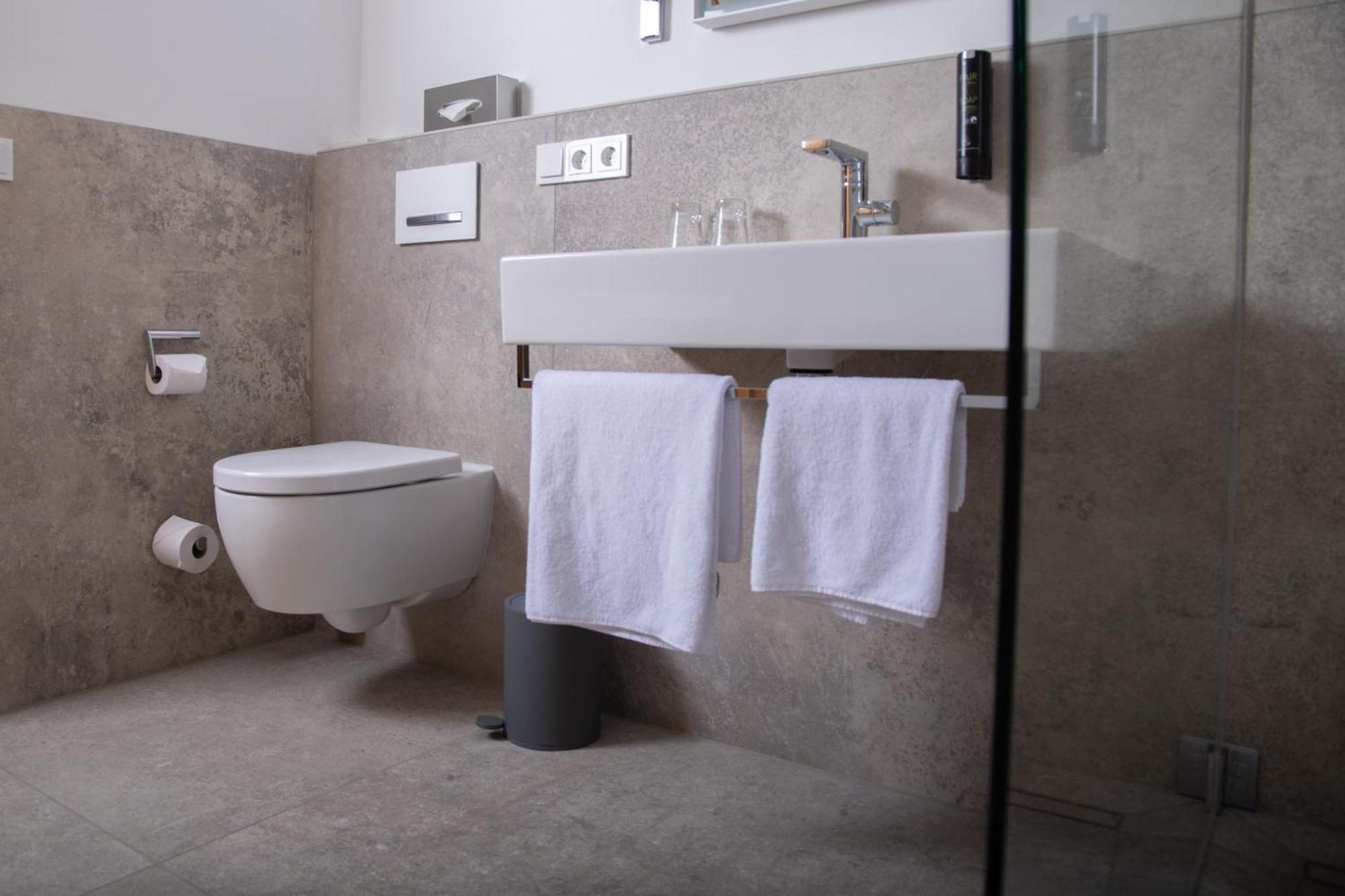Hotel Elfbuchen Kassel Zewnętrze zdjęcie