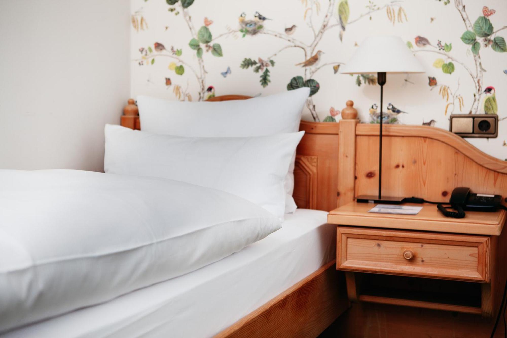 Hotel Elfbuchen Kassel Zewnętrze zdjęcie
